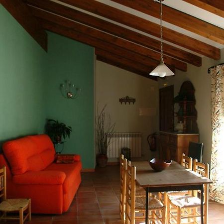 Apartamentos Casa Vidal Adahuesca Phòng bức ảnh